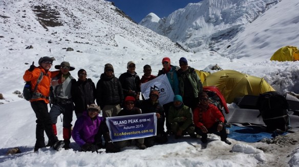 A group shot at the base camp before descent to Dingboche.
